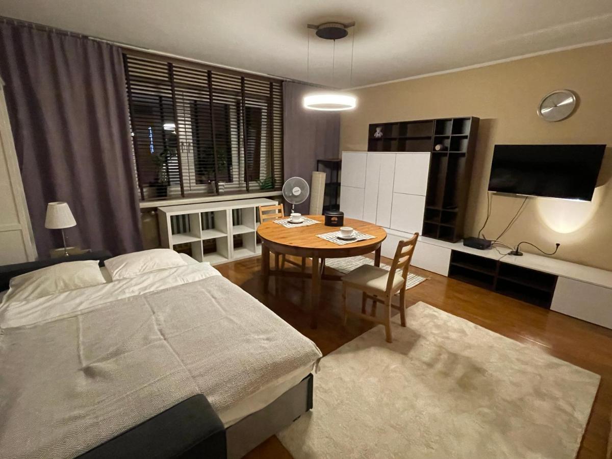 Przystanek Katowice Brynowska 55A Lejlighed Eksteriør billede